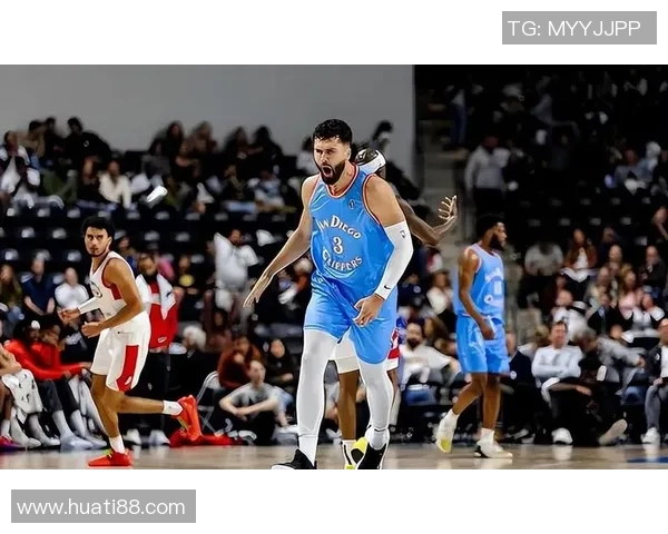 浓眉半场状态低迷未得分仅靠6篮板2助攻支撑球队表现